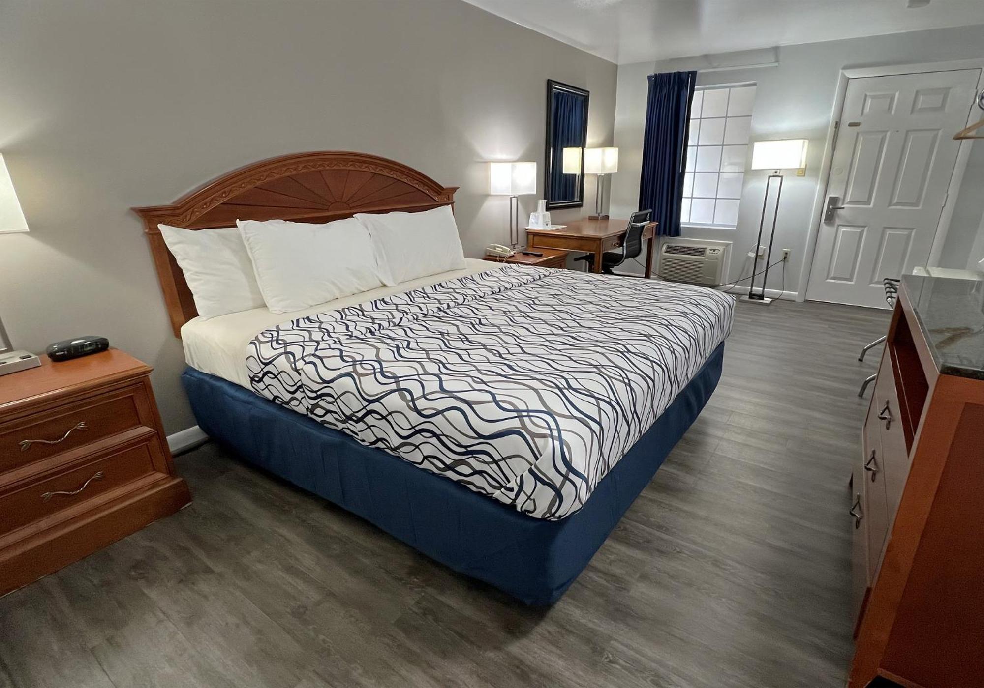America's Best Value Inn Lancaster Rohrerstown Exterior foto